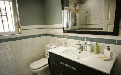 Chalet con apartamento de invitados, piscina y amplias zonas exteriores en Santa Clara, Altea